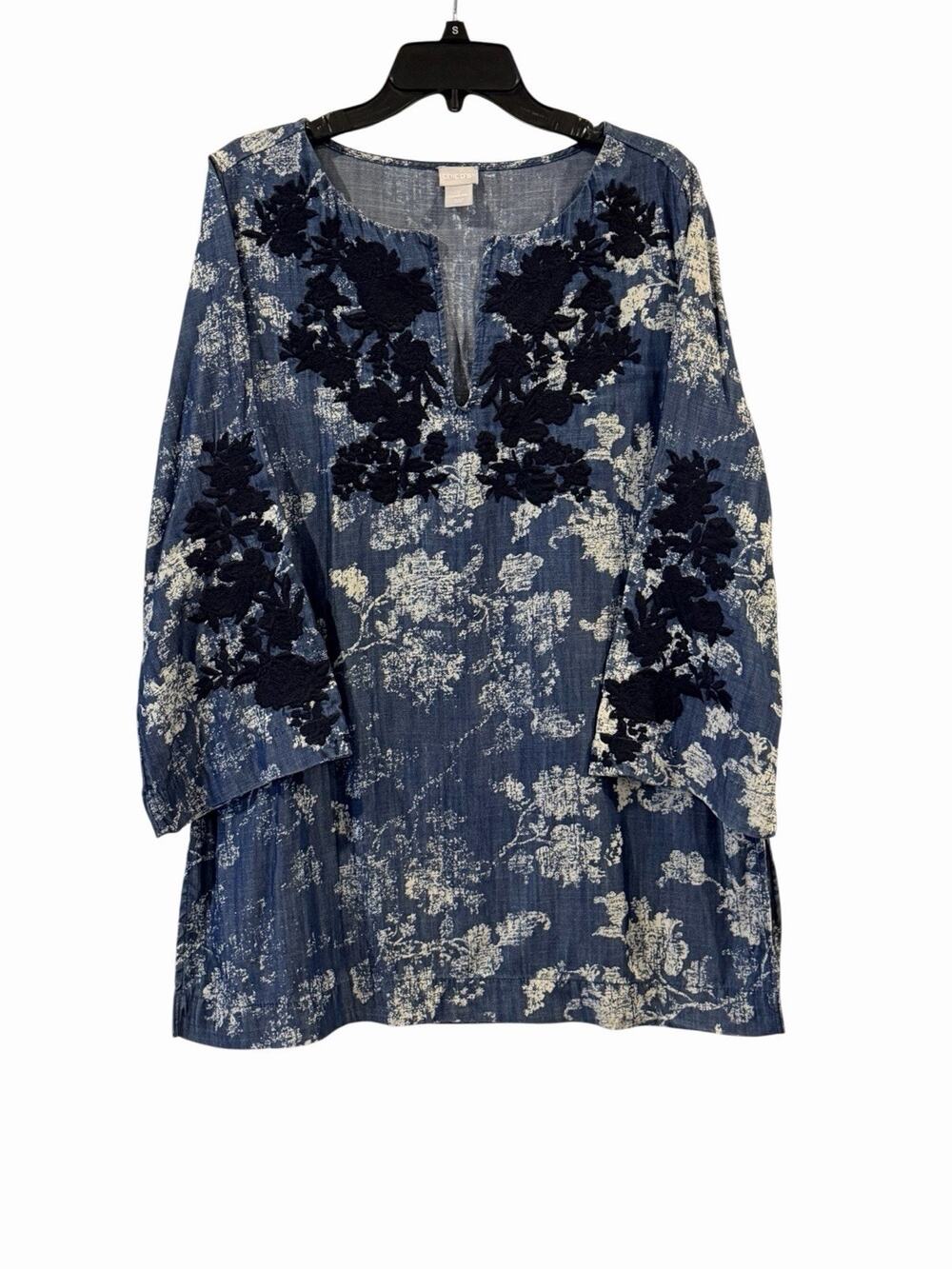 Chico’s Blue Embroidered Floral Tunic Top SZ 12/14 Boho Kurta Style Denim Look